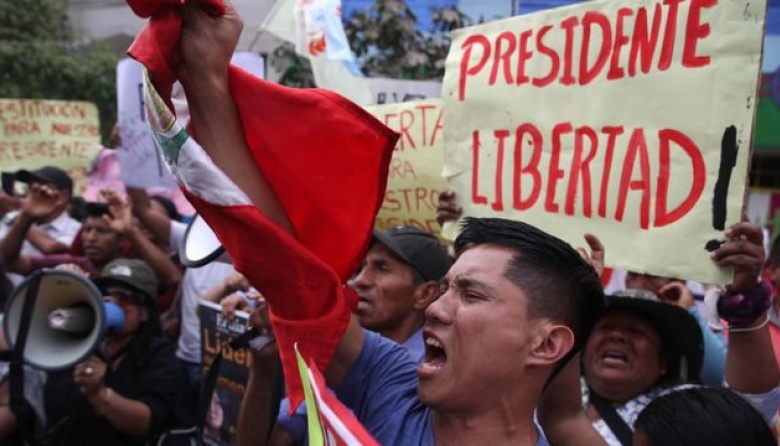 Perú: continúan las protestas y ya son siete los muertos por la represión
